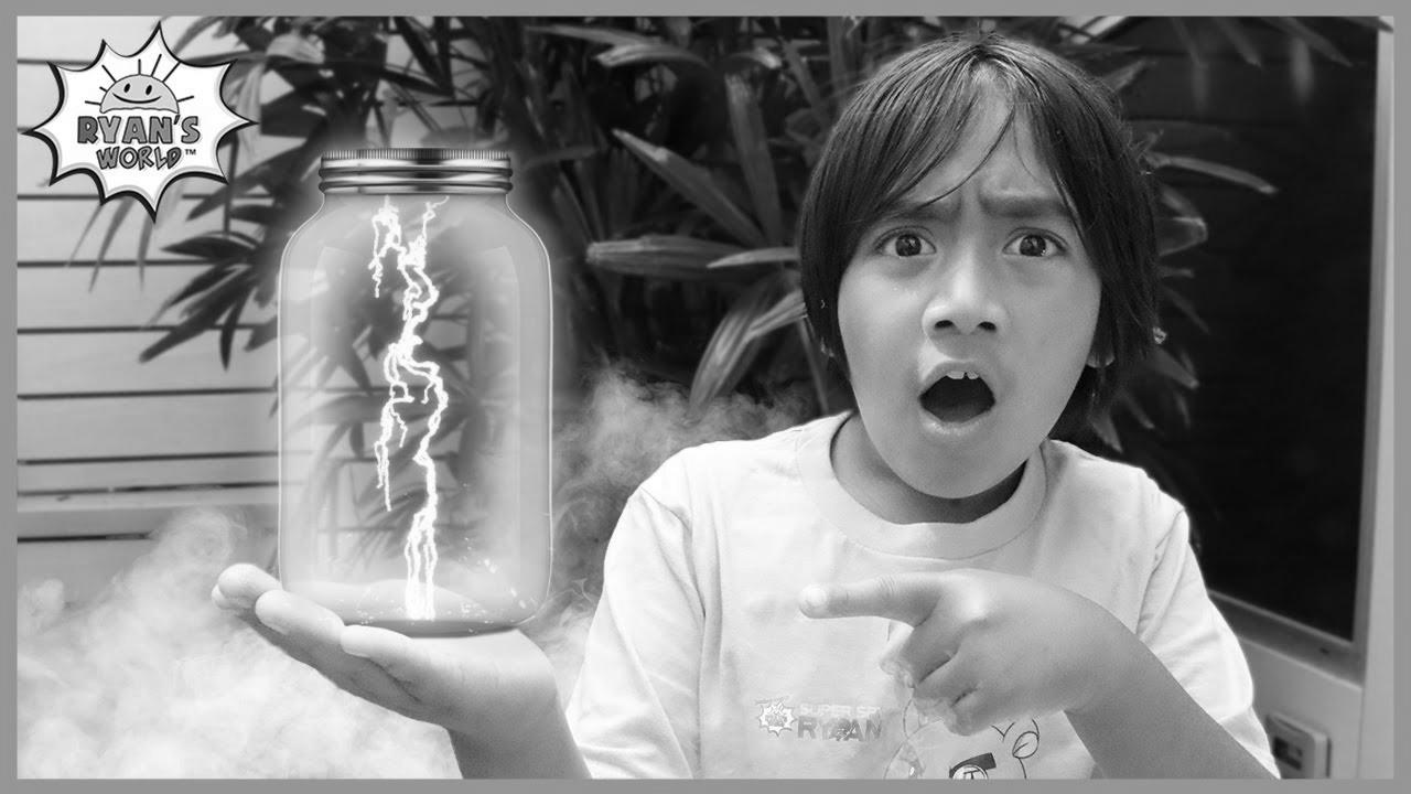 How one can Make Lightning In a Bottle DIY Science Experiments for youths!